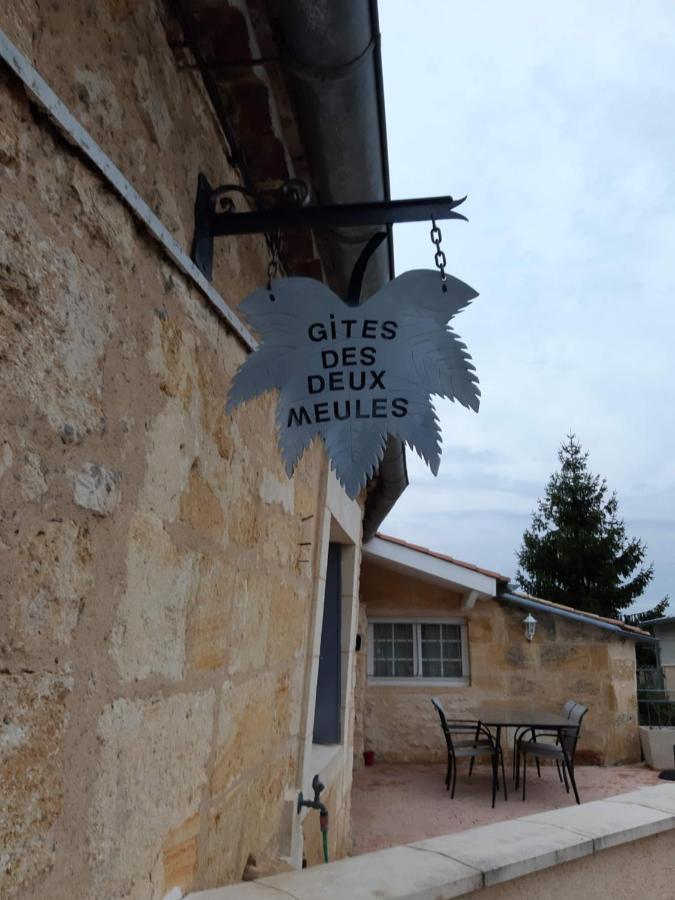 Gite Les Deux Meules Sainte-Colombe  Екстер'єр фото