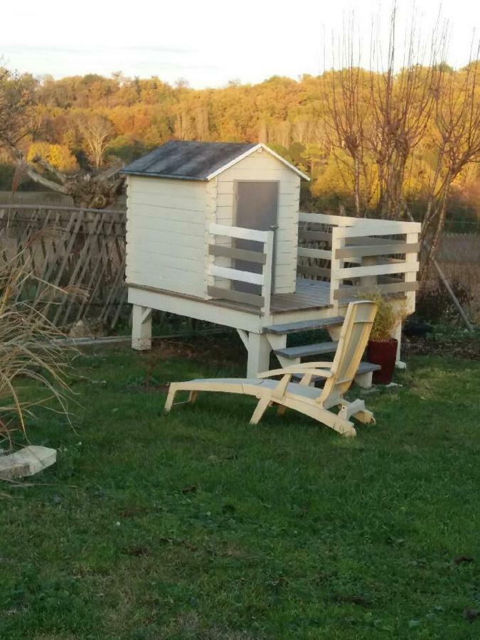 Gite Les Deux Meules Sainte-Colombe  Екстер'єр фото